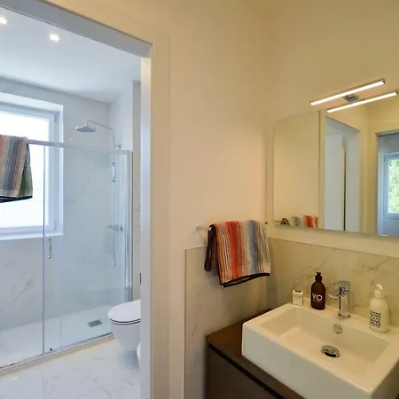 The View Apartment *